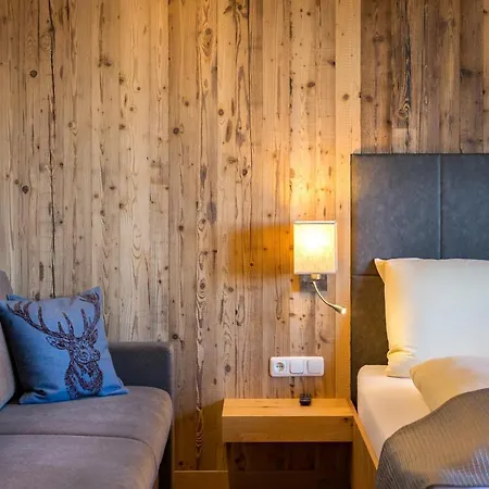 Aparthotel Gruenholz Mühlbach am Hochkönig