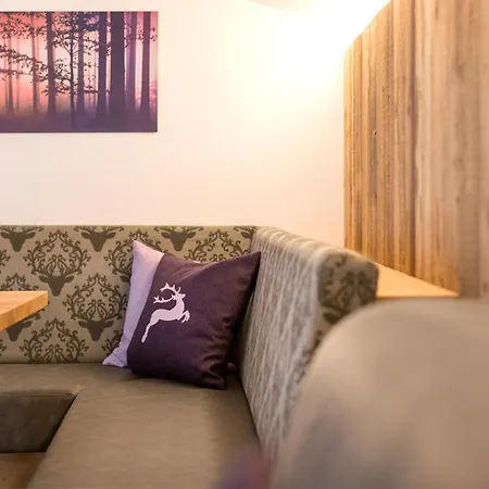 Gruenholz Apart Otel 4*