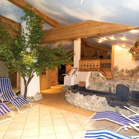 Aparthotel Gruenholz Mühlbach am Hochkönig