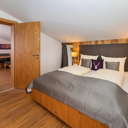 Gruenholz Hotel apartamentowy Mühlbach am Hochkönig