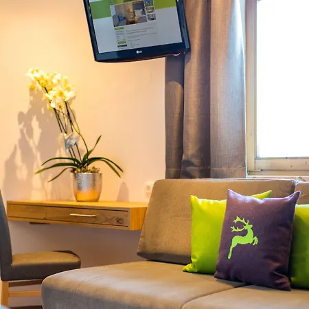 Apartmanhotel Gruenholz 4*