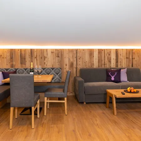 Hotel apartamentowy Gruenholz 4*