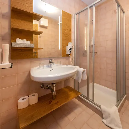 Grünholz Apartahotel