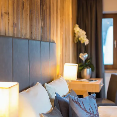 Gruenholz Aparthotel 4*