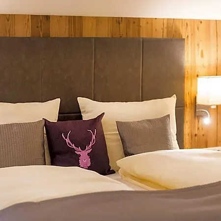Gruenholz Apart Otel 4*