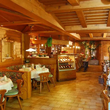 Hotel apartamentowy Gruenholz 4*